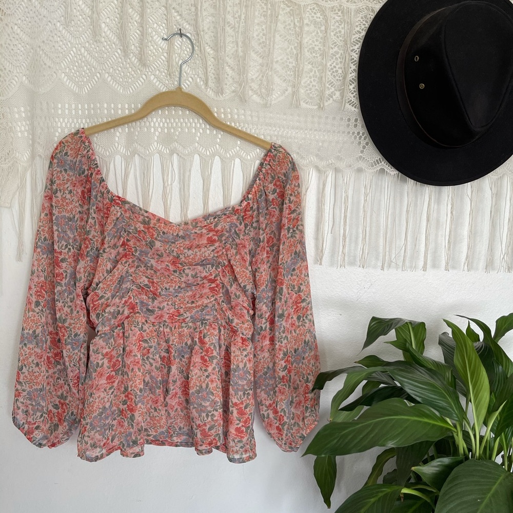 NWT American Eagle Baby Pink Floral Top